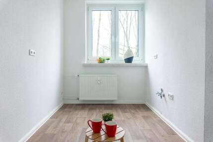 Wohnung Chemnitz Bernsdorf - 3 Zimmer, 71 m&sup2;, 361&euro; | Angebot:27294660