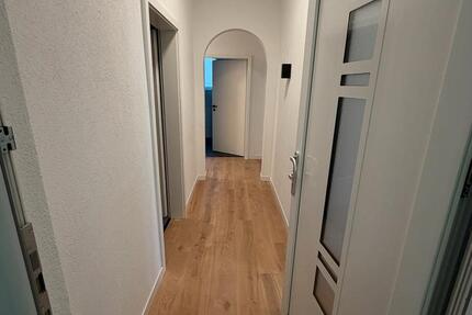 Wohnung Kirn - 3 Zimmer, 85 m&sup2;, 750&euro; | Angebot:26458365