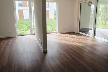 Wohnung zum Mieten in Döbeln 1.330 € 133.03 m² 4 zimmer
