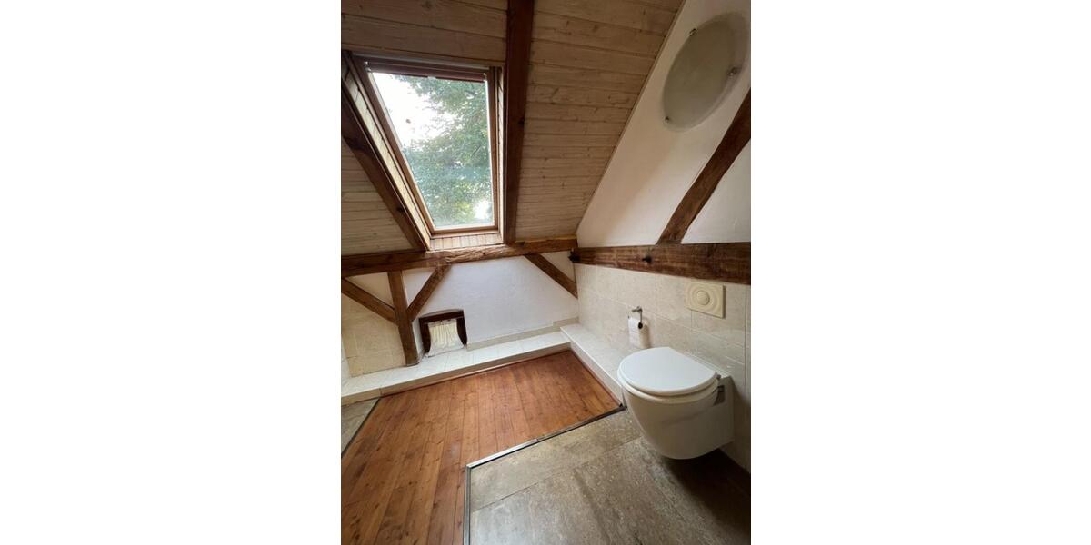 Dachgeschoßwohnung Ludwigsfelde - 3.5 Zimmer, 120 m&sup2;, 1.179&euro; | Angebot:25232695