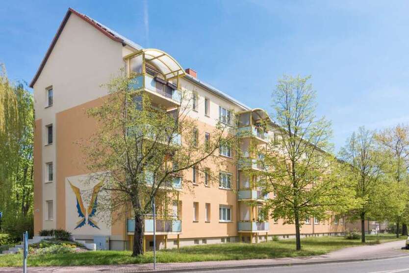 Wohnung zum Mieten in Hoyerswerda 221 € 40.11 m²