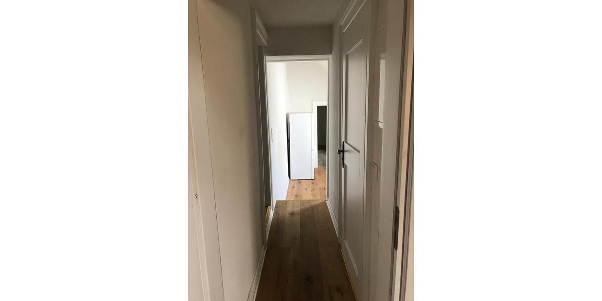 Dachgeschoßwohnung Wuppertal Gemarkung Elberfeld - 2 Zimmer, 66 m&sup2;, 600&euro; | Angebot:24651211