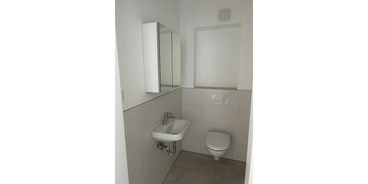 Dachgeschoßwohnung Ebsdorfergrund - 4 Zimmer, 107 m&sup2;, 1.350&euro; | Angebot:25084625