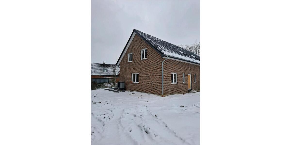 Doppelhaushälfte Horst (Holstein) - 4.5 Zimmer, 108 m&sup2;, 1.620&euro; | Angebot:24743078