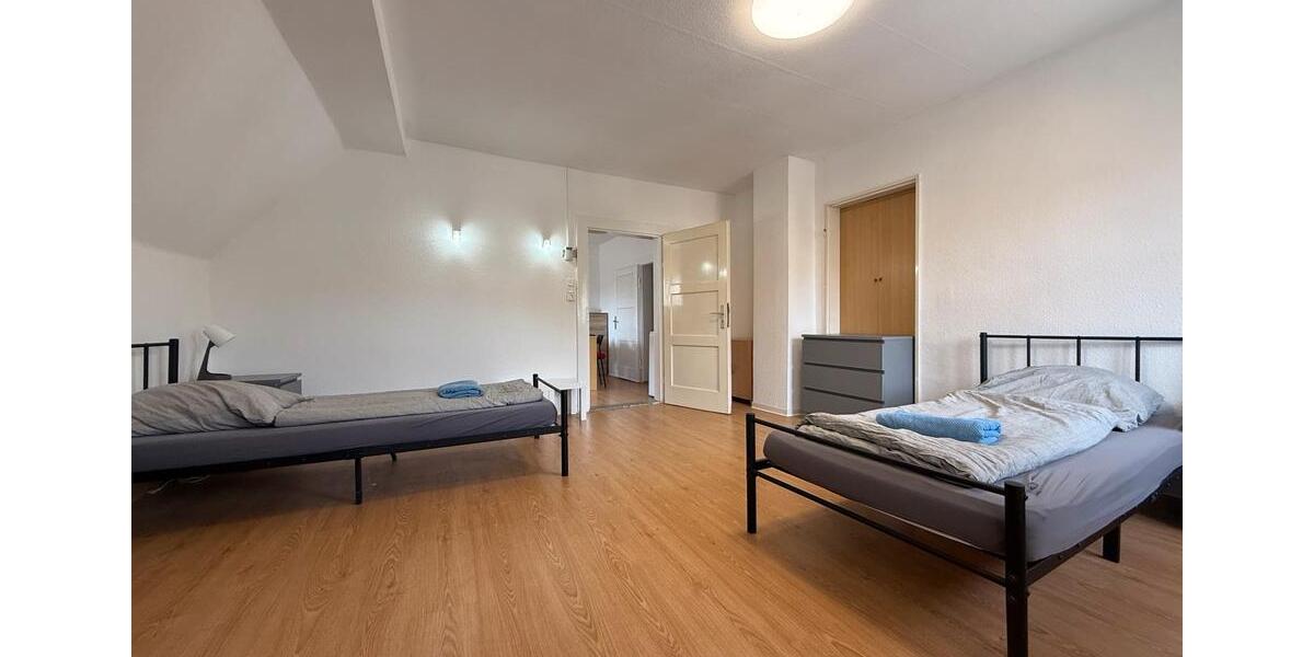 Wohnen auf Zeit Lauf an der Pegnitz - 4 Zimmer, 100 m&sup2;, 30&euro; | Angebot:25627722