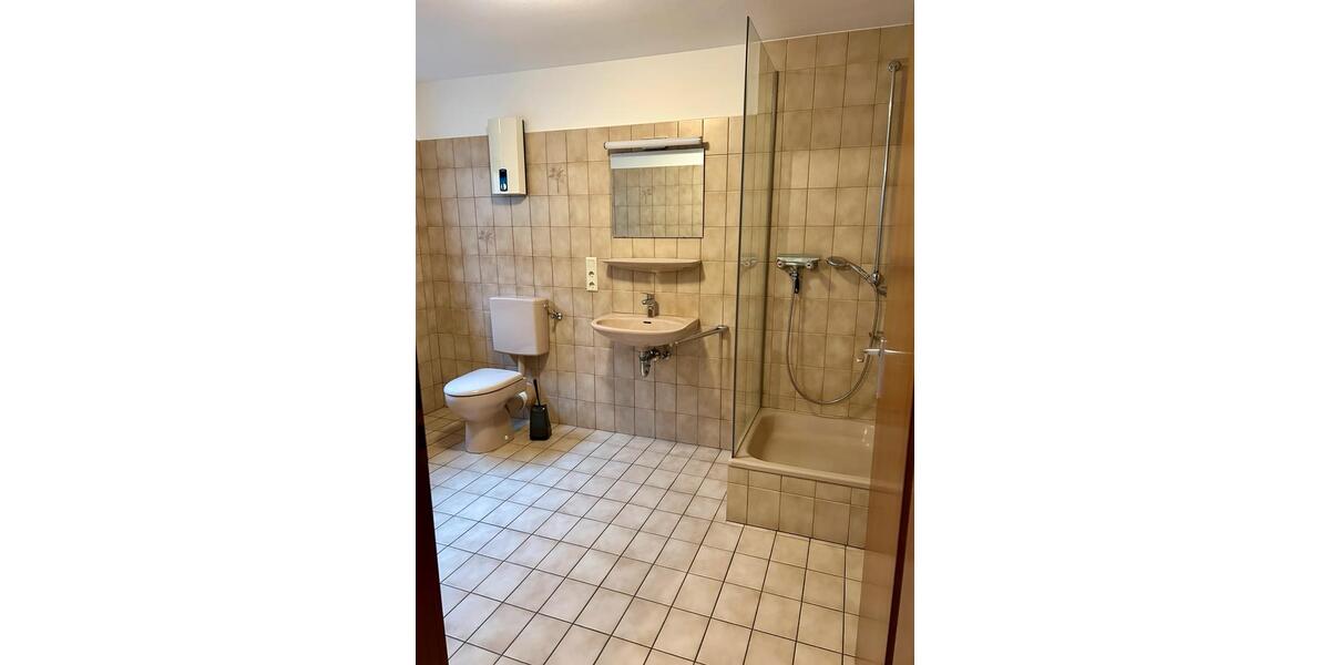 Etagenwohnung Bad Hönningen - 1 Zimmer, 34 m&sup2;, 650&euro; | Angebot:24656415