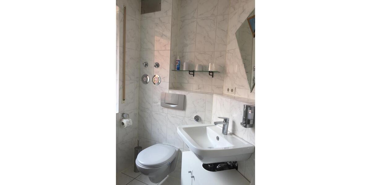 Maisonettenwohnung Wiesbaden Mainz-Amöneburg - 2 Zimmer, 75 m&sup2;, 1.500&euro; | Angebot:26442081