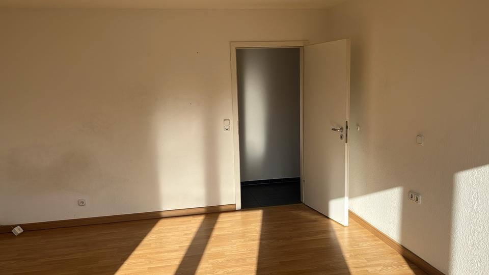 Etagenwohnung Hilchenbach - 3 Zimmer, 117 m&sup2;, 984&euro; | Angebot:26364787