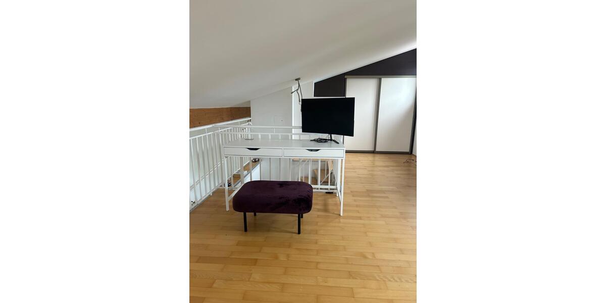 Etagenwohnung Bad Tölz - 2 Zimmer, 100 m&sup2;, 2.000&euro; | Angebot:26582338