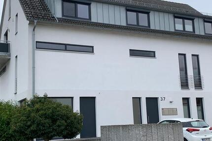 106 qm-Moderne Maisonette mit Fußbodenheizung, Balkon & EBK 3 zimmer