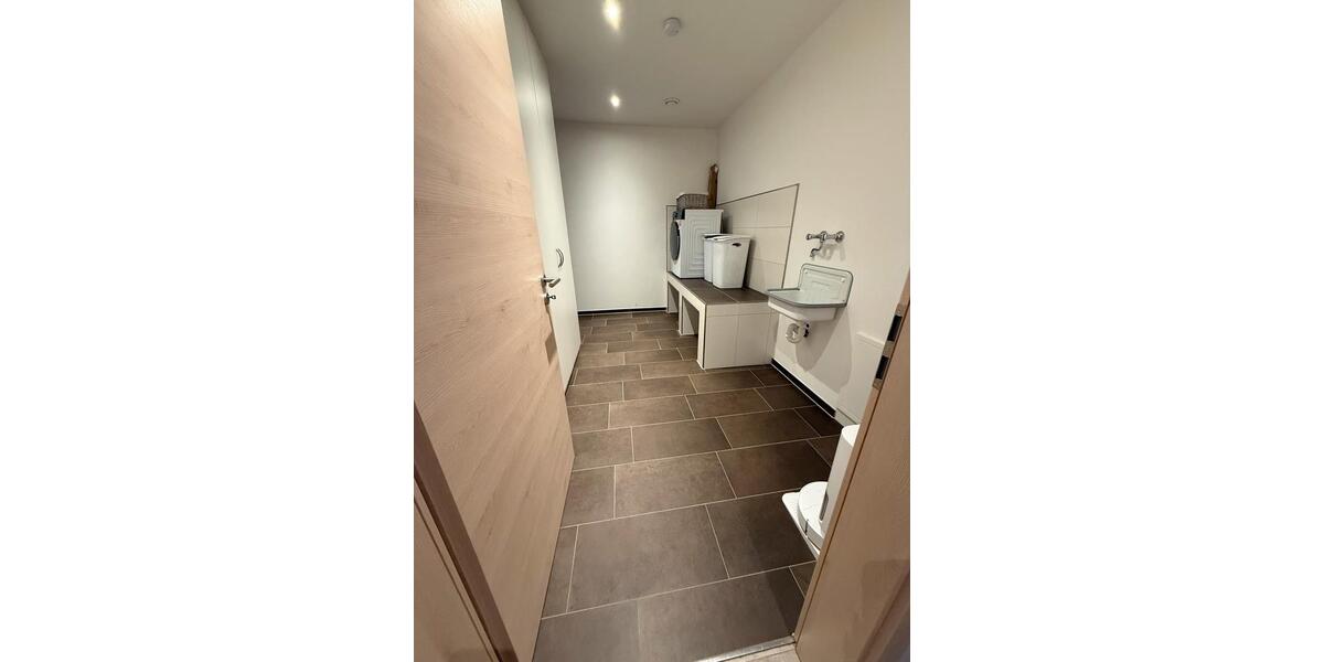 Etagenwohnung Werlte - 5 Zimmer, 140 m&sup2;, 1.300&euro; | Angebot:24732310