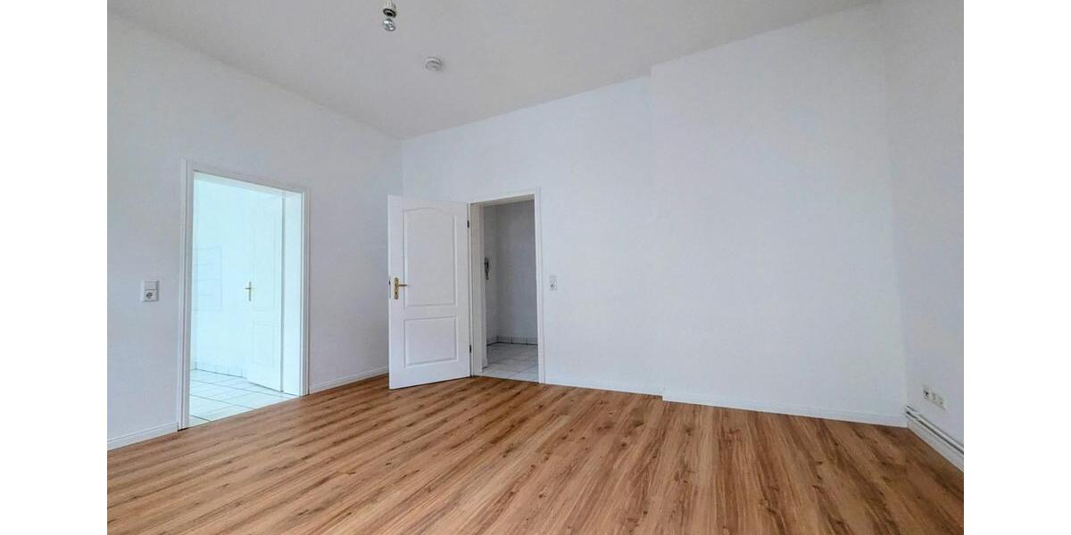 Etagenwohnung Weißwasser (Oberlausitz) - 2 Zimmer, 56 m&sup2;, 379&euro; | Angebot:26659871