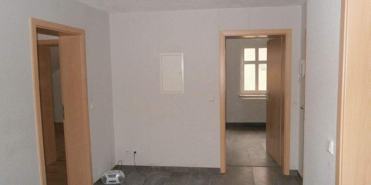 Etagenwohnung Leisnig - 3 Zimmer, 88 m&sup2;, 460&euro; | Angebot:24622220