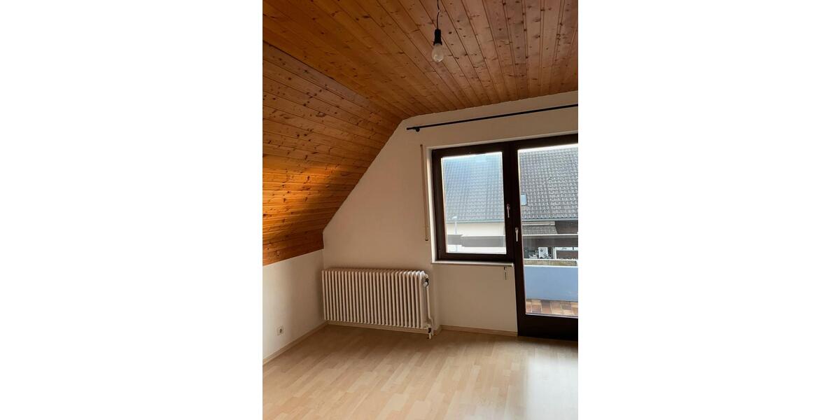 Etagenwohnung Schwörstadt - 4 Zimmer, 100 m&sup2;, 1.250&euro; | Angebot:26044390
