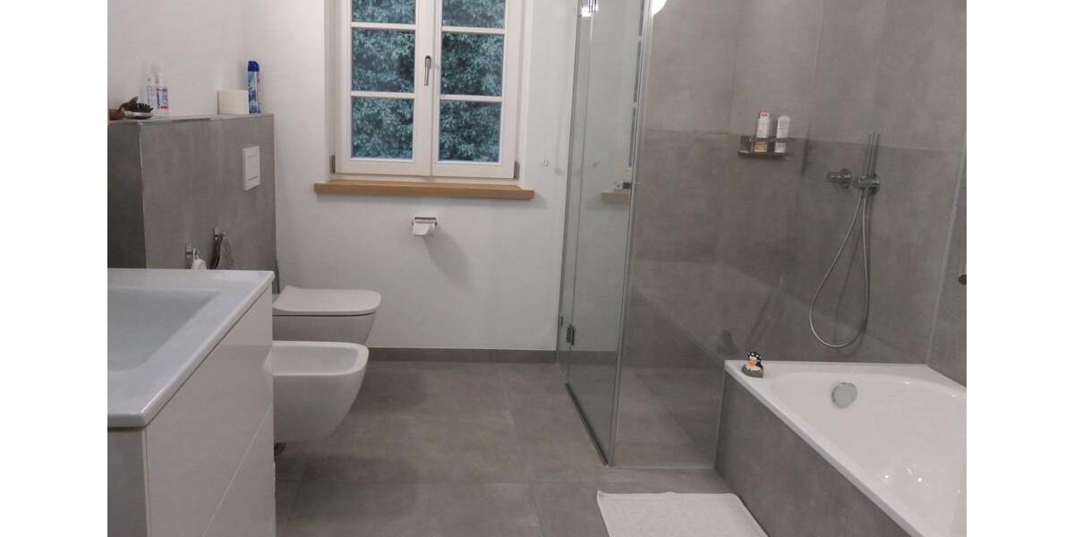 Wohnen auf Zeit Tittmoning - 4.5 Zimmer, 230 m&sup2;, 110&euro; | Angebot:21759401