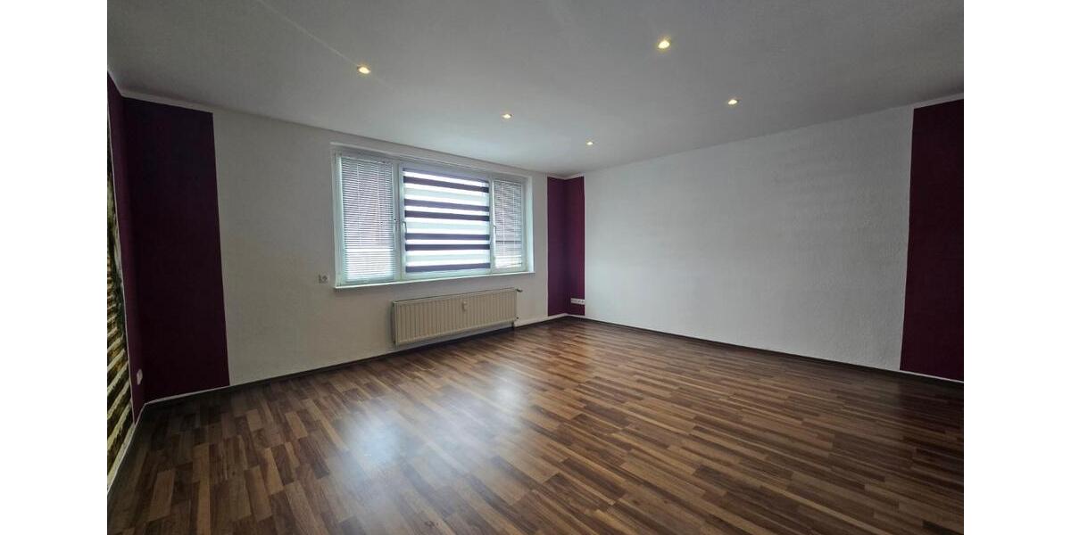 Etagenwohnung Wurzen - 3 Zimmer, 63 m&sup2;, 365&euro; | Angebot:24780928
