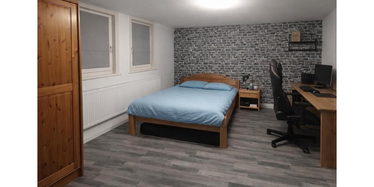 Etagenwohnung Eschwege - 2 Zimmer, 75 m&sup2;, 430&euro; | Angebot:24984360