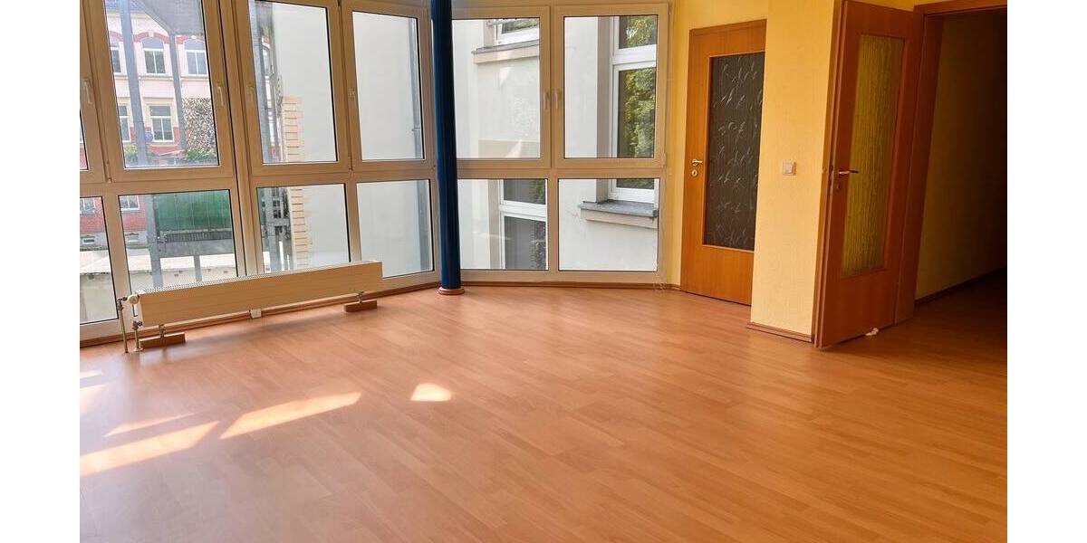 Etagenwohnung Plauen Westend - 2 Zimmer, 67 m&sup2;, 335&euro; | Angebot:26308225
