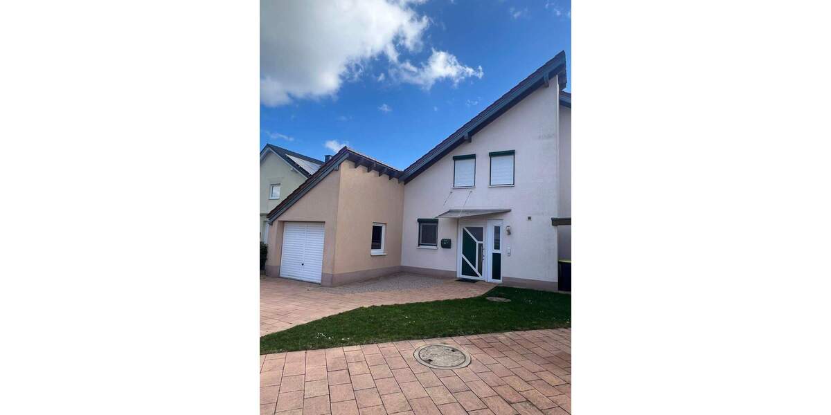 Doppelhaushälfte Monzingen - 3 Zimmer, 107 m&sup2;, 1.000&euro; | Angebot:25683793