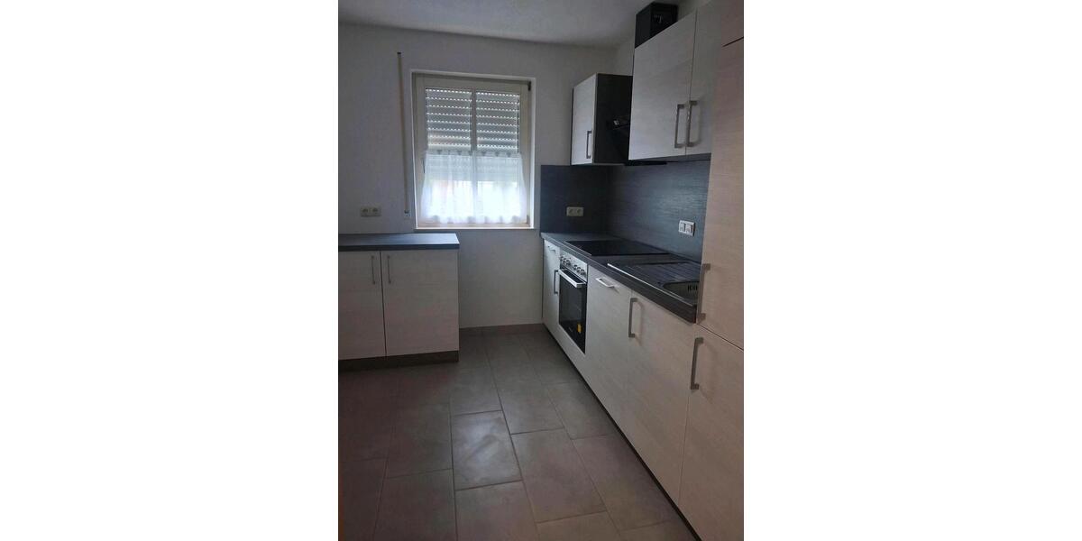 Hochparterre Hofheim in Unterfranken - 3 Zimmer, 70 m&sup2;, 850&euro; | Angebot:26592601