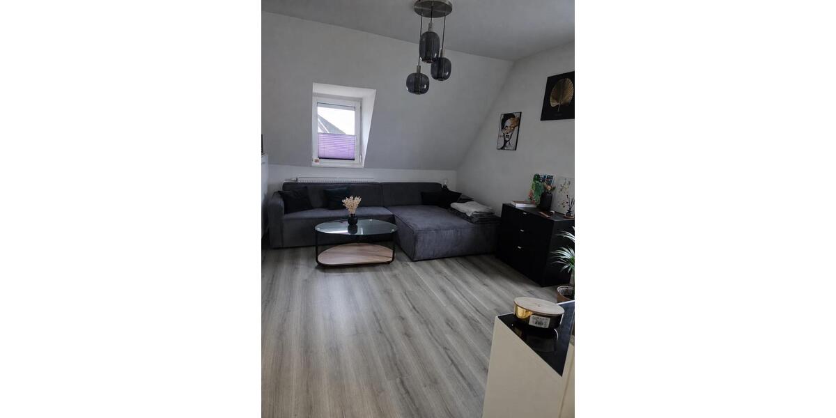 Dachgeschoßwohnung Stegaurach - 2 Zimmer, 49 m&sup2;, 585&euro; | Angebot:26502773