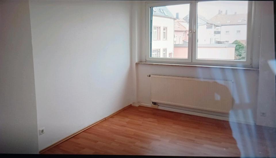 Helle ,ruhige Wohnung in Pirmasens zu vermieten 3 zimmer