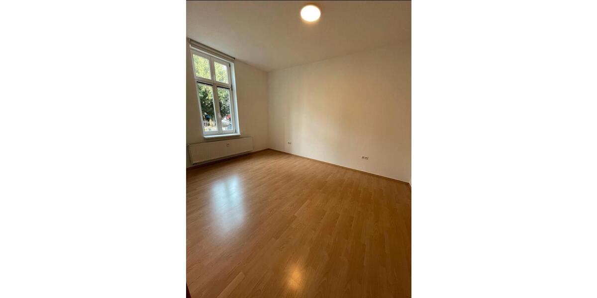 Hochparterre Friedrichroda - 2 Zimmer, 67 m&sup2;, 580&euro; | Angebot:26634653