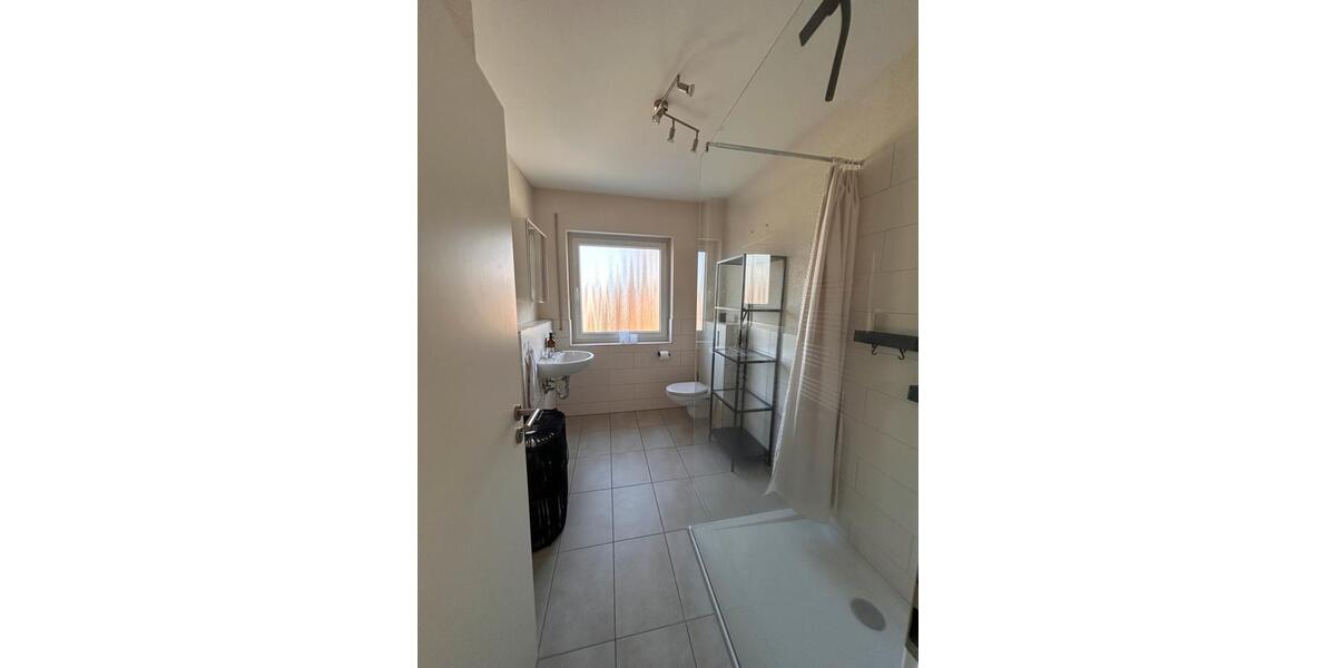 Dachgeschoßwohnung Rühen - 3 Zimmer, 70 m&sup2;, 645&euro; | Angebot:26020770