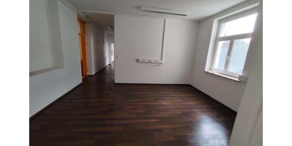 Gewerbeobjekt Wunsiedel - 850&euro; | Angebot:25824238