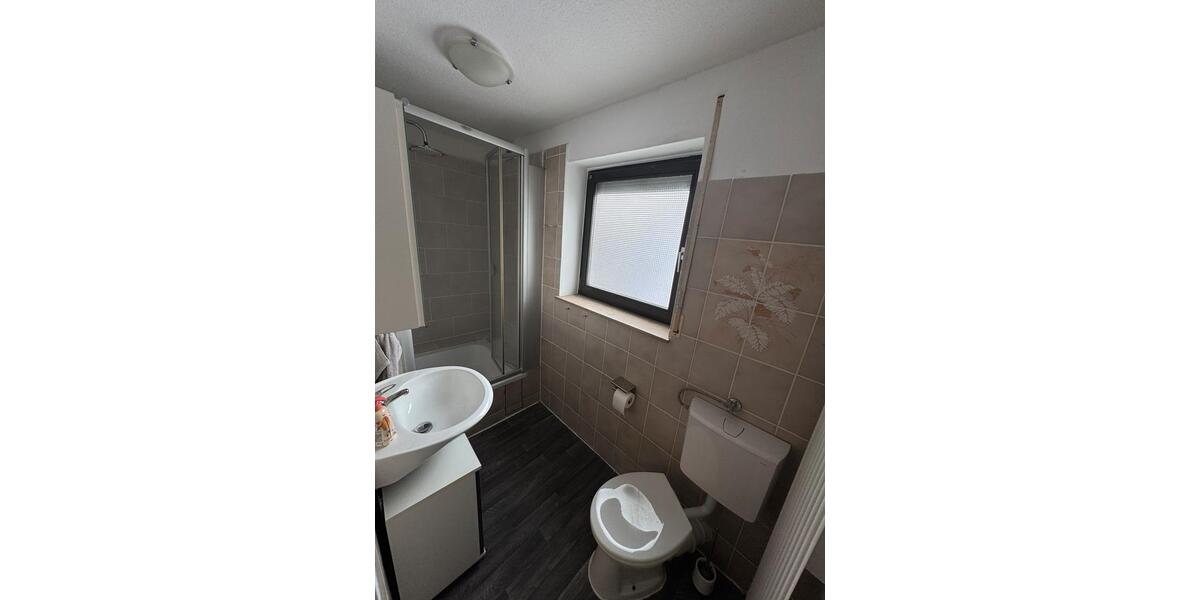 Dachgeschoßwohnung Kaiserslautern Betzenberg - 4 Zimmer, 110 m&sup2;, 950&euro; | Angebot:24841764