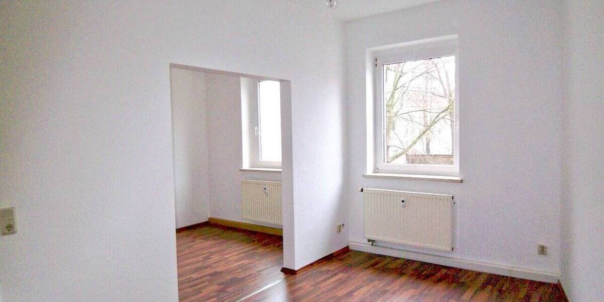 Etagenwohnung Bautzen - 2 Zimmer, 65 m&sup2;, 325&euro; | Angebot:25746000