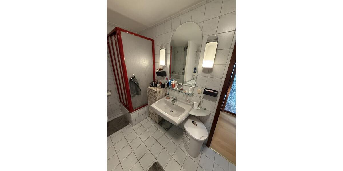 Etagenwohnung Mannheim Käfertal - 2 Zimmer, 76 m&sup2;, 750&euro; | Angebot:26539881