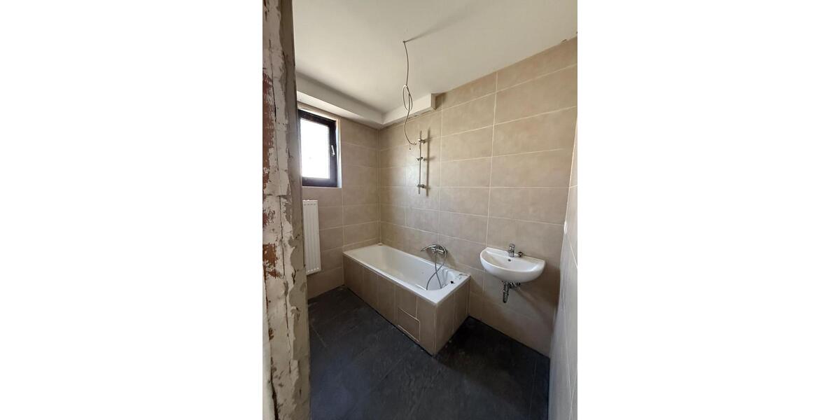 Etagenwohnung Mannheim Innenstadt - 3 Zimmer, 95 m&sup2;, 1.250&euro; | Angebot:26285295