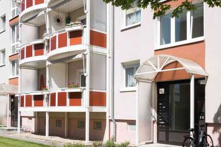 Wohnung Hoyerswerda - 3 Zimmer, 60 m&sup2;, 360&euro; | Angebot:26984426