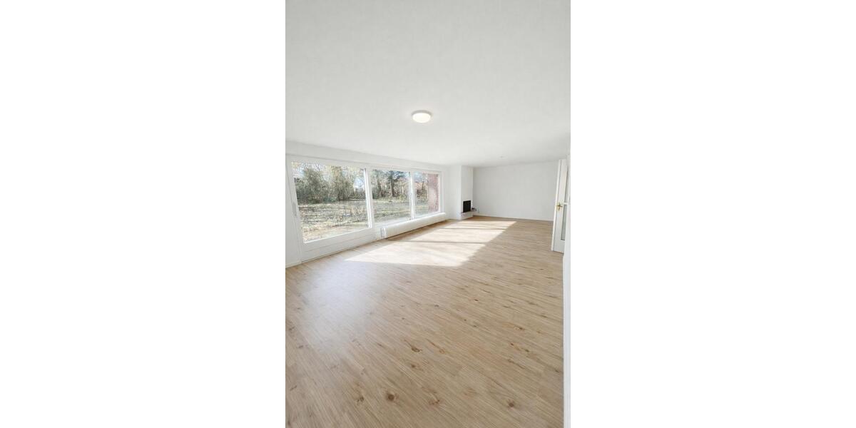 Etagenwohnung Lüneburg Goseburg-Zeltberg - 5 Zimmer, 200 m&sup2;, 450&euro; | Angebot:26252523