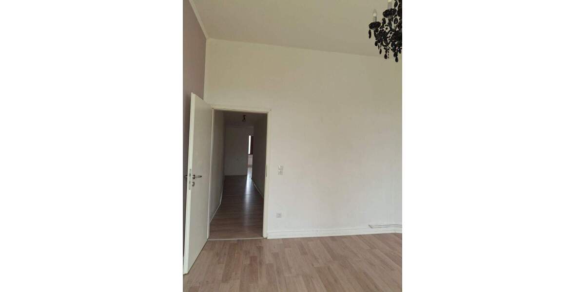 Etagenwohnung Bremerhaven Lehe - 3 Zimmer, 79 m&sup2;, 550&euro; | Angebot:25768779