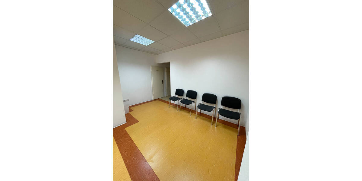 Gewerbeobjekt Lauter-Bernsbach Lauter - 1 Zimmer, 92 m&sup2;, 999&euro; | Angebot:26629501