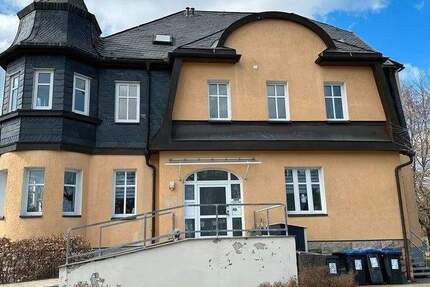 Gewerbeobjekt Neuhaus am Rennweg Neuhaus - 3 Zimmer, 116 m&sup2;, 875&euro; | Angebot:25911132