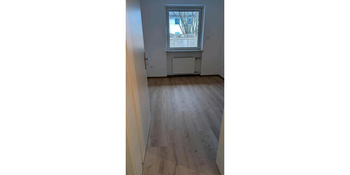 Erdgeschoßwohnung Nürnberg Altenfurt - 3 Zimmer, 67 m&sup2;, 850&euro; | Angebot:25990590