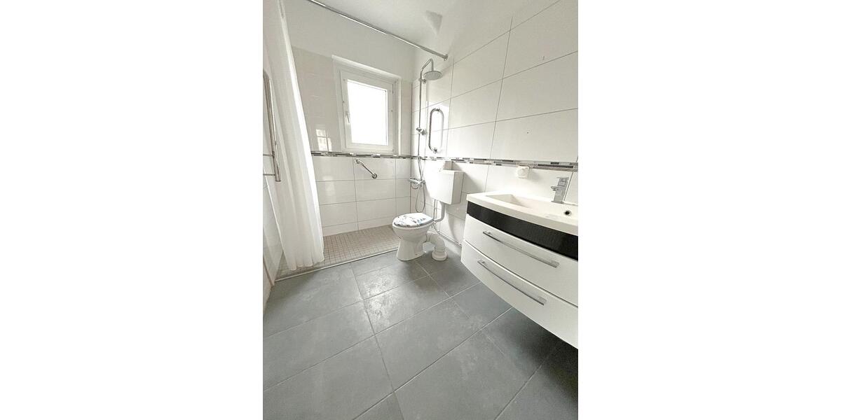 Erdgeschoßwohnung Munster - 3 Zimmer, 65 m&sup2;, 453&euro; | Angebot:25962082