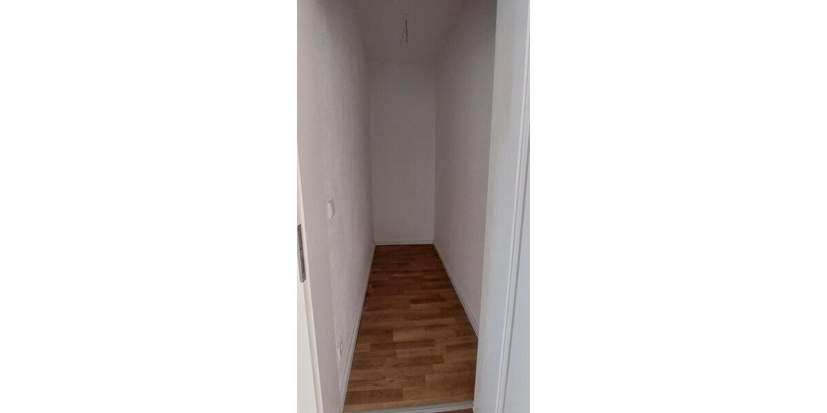 Etagenwohnung Kamenz - 3 Zimmer, 74 m&sup2;, 444&euro; | Angebot:25851777