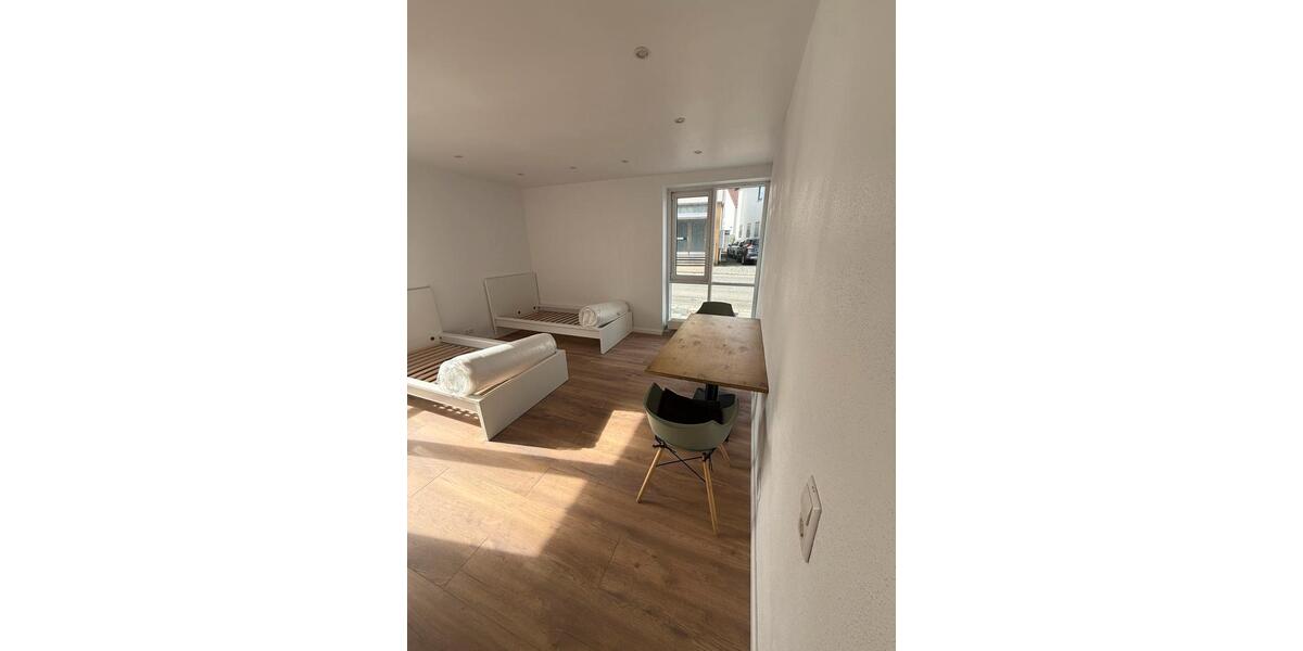 Wohnen auf Zeit Ulm Obertalfingen - 1 Zimmer, 15 m&sup2;, 525&euro; | Angebot:26080568