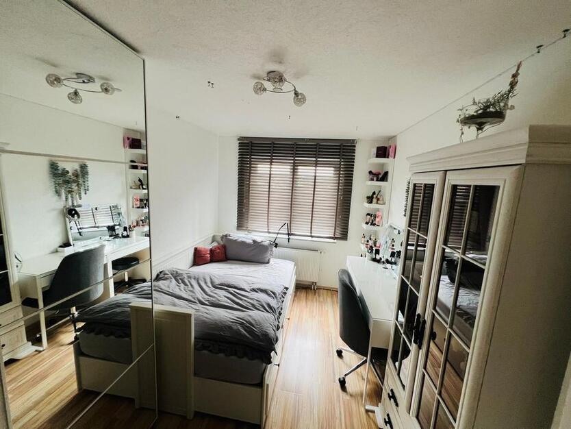 5-Zimmer Wohnung mit EBK in Ammerbuch