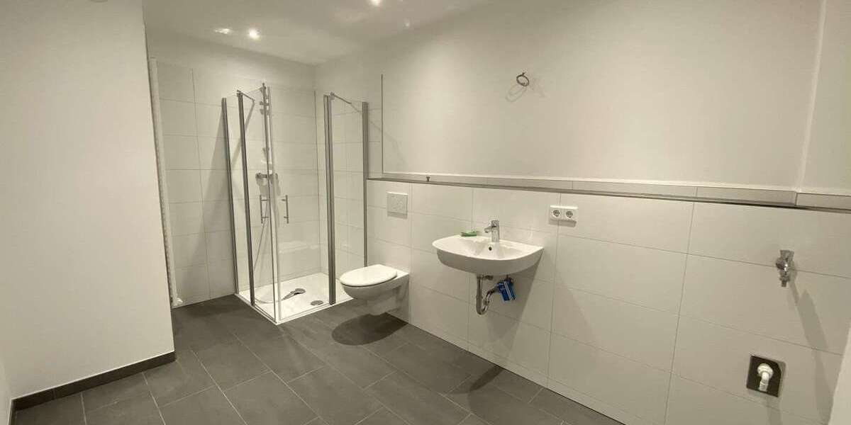 Etagenwohnung Borgholzhausen - 3 Zimmer, 77 m&sup2;, 1.000&euro; | Angebot:26837028