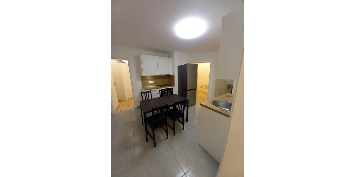 Erdgeschoßwohnung Stuttgart Stuttgart-West - 1 Zimmer, 10 m&sup2;, 440&euro; | Angebot:26637750