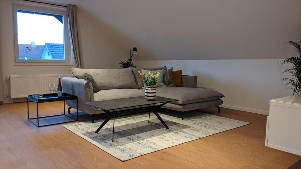 Dachgeschoßwohnung Wolfenbüttel Ahlum - 1.5 Zimmer, 107 m&sup2;, 1.590&euro; | Angebot:25144050