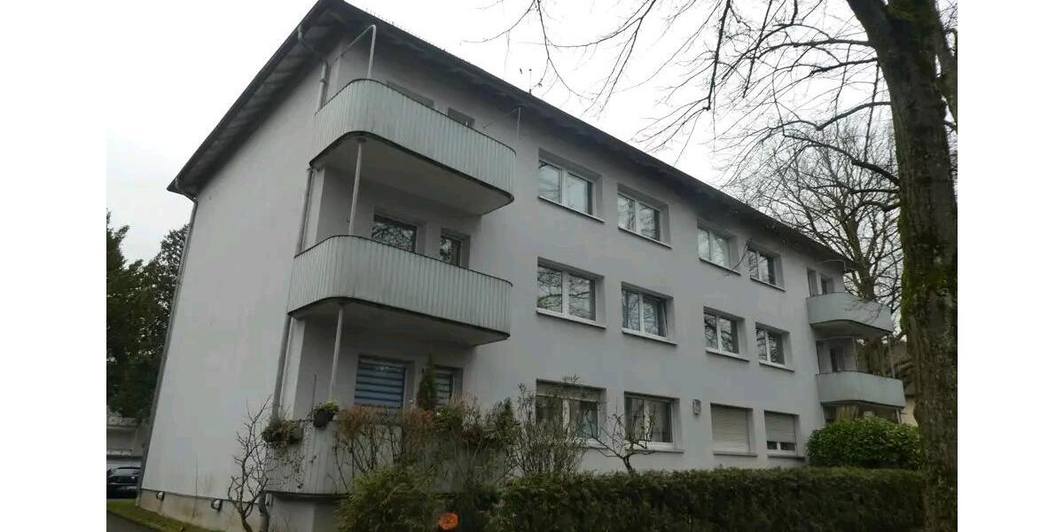 Etagenwohnung Wiesbaden Biebrich - 4 Zimmer, 81 m&sup2;, 1.500&euro; | Angebot:25813611