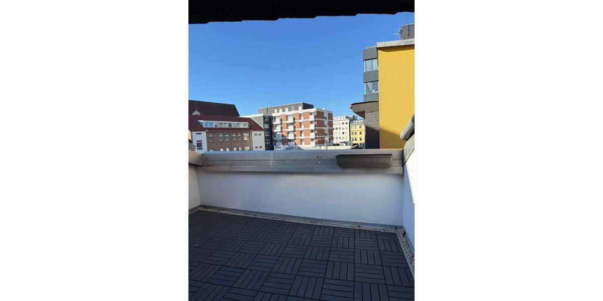 Etagenwohnung Braunschweig Innenstadt - 3 Zimmer, 101 m&sup2;, 1.050&euro; | Angebot:25708270