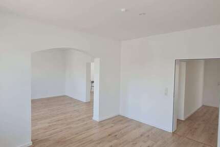 Wohnung Fürstenwalde - 4 Zimmer, 77 m&sup2;, 960&euro; | Angebot:24790279