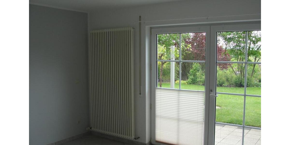 Etagenwohnung Eschwege - 1 Zimmer, 28 m&sup2;, 300&euro; | Angebot:26614039